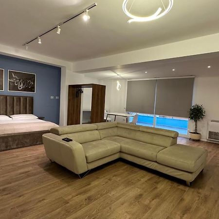 Scandinavian Apartments Al Tiranë Ngoại thất bức ảnh